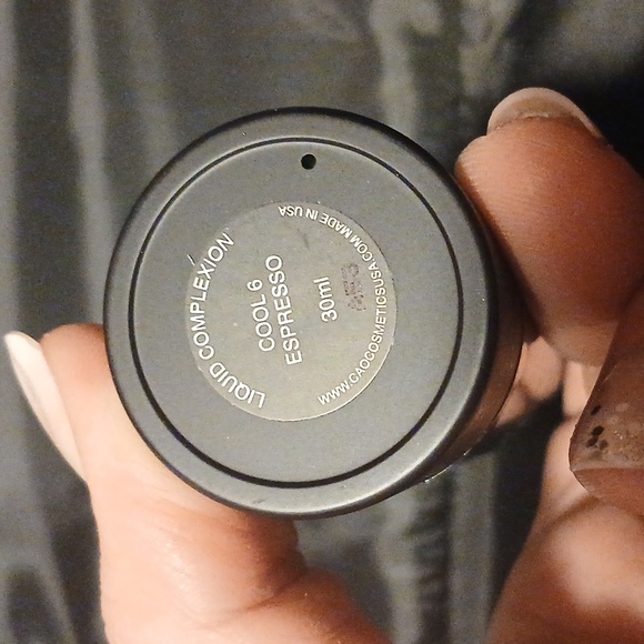 CLEAR OUT CAO professional complextion foundation chocolate COOL ESPRESSO 30ML - Picture 3 of 6